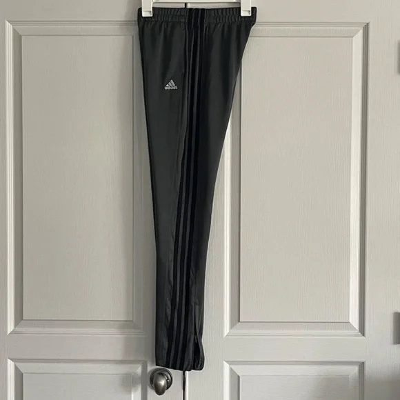 Adidas Joggers Gray Black Stripes YXS Athletic Athleisure - Picture 4 of 7